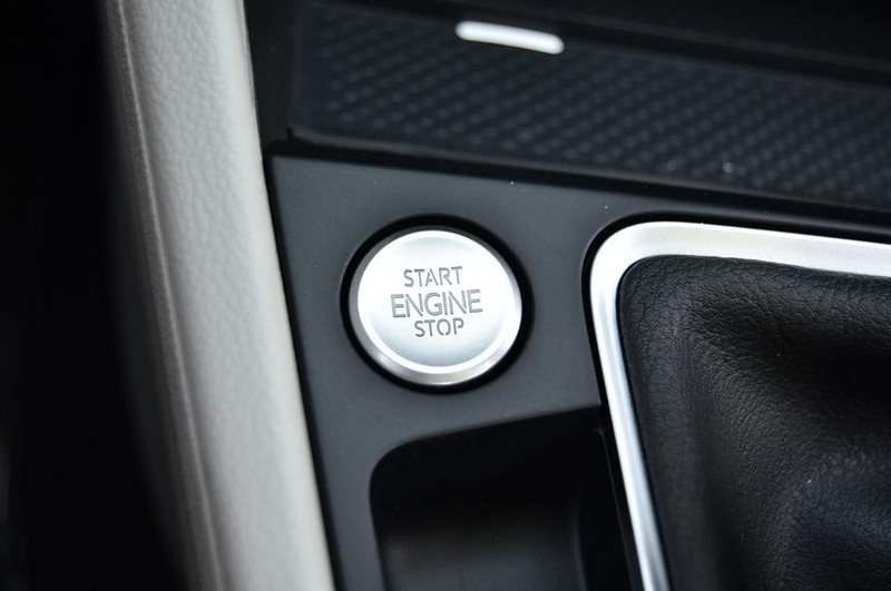 Volkswagen Jetta Vehicle Image 17