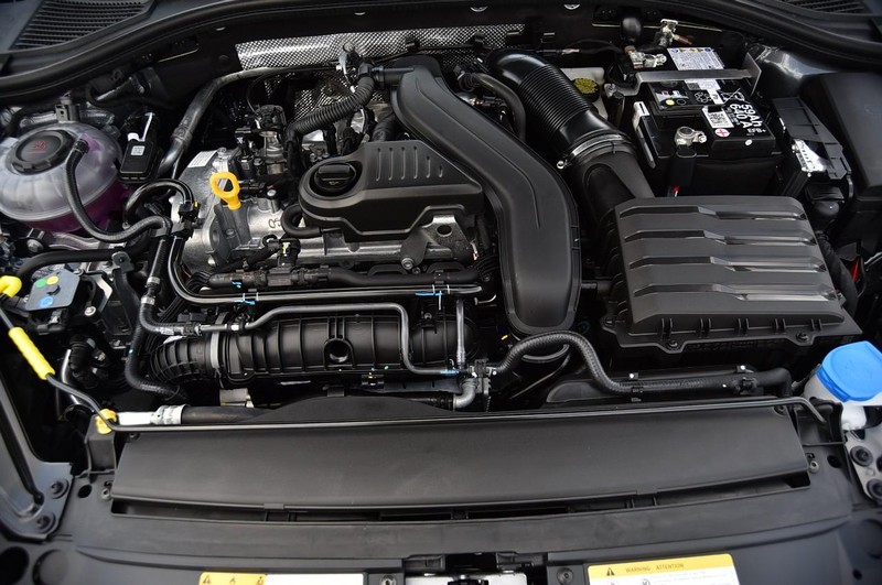 Volkswagen Jetta Vehicle Image 25