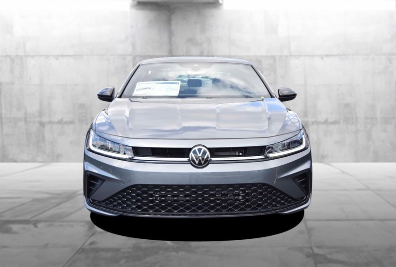 Volkswagen Jetta Vehicle Image 04