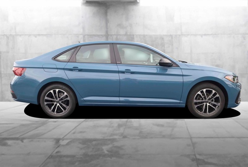 Volkswagen Jetta Vehicle Image 05