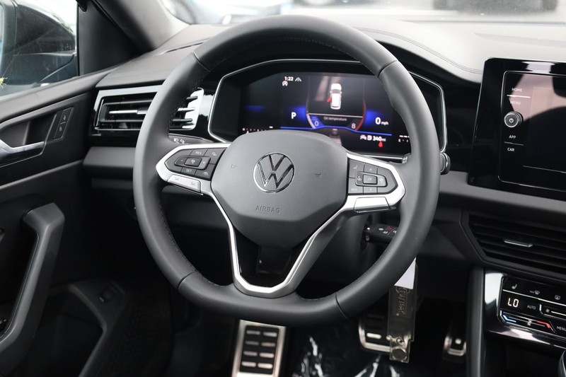 Volkswagen Jetta Vehicle Image 22