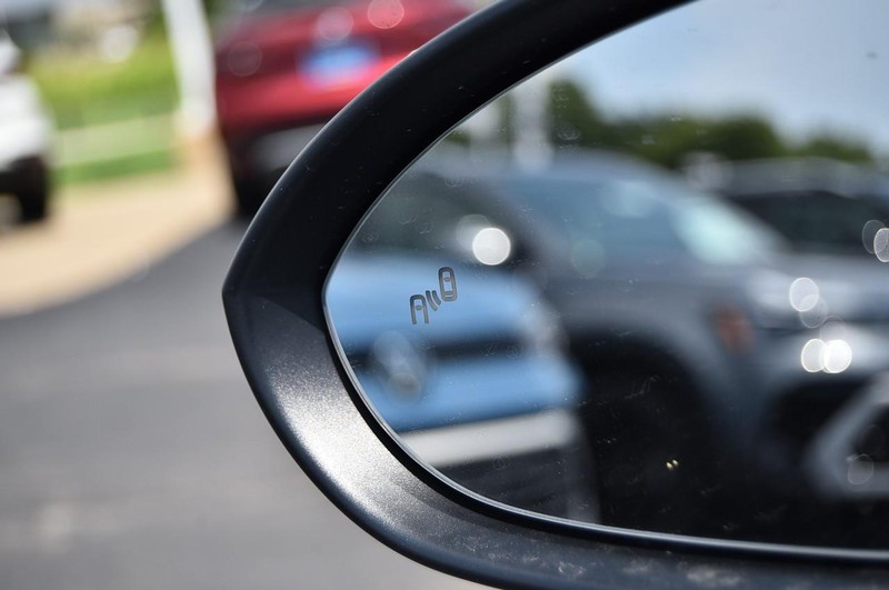 Volkswagen Jetta Vehicle Image 10