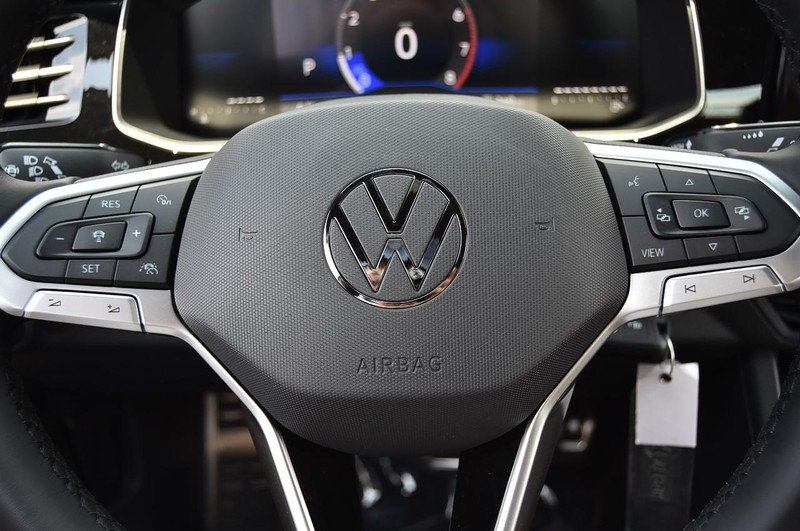 Volkswagen Jetta Vehicle Image 18