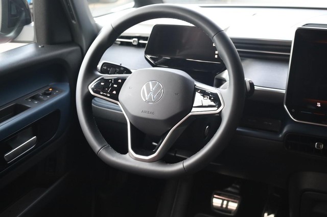 Volkswagen ID. Buzz Vehicle Image 23