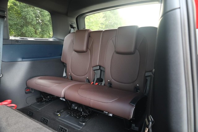 Volkswagen ID. Buzz Vehicle Image 24