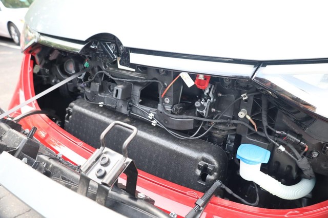 Volkswagen ID. Buzz Vehicle Image 26