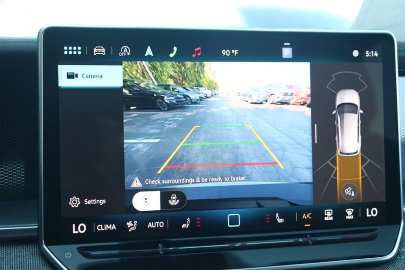 Volkswagen Tiguan Vehicle Image 12