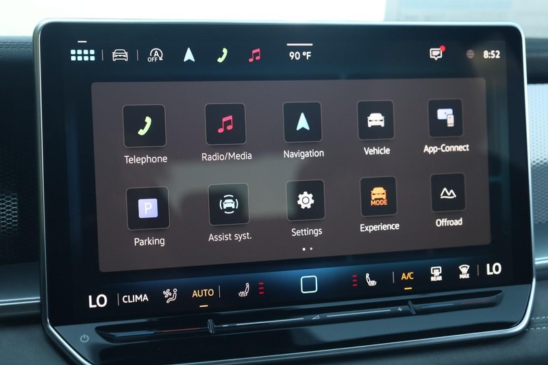 Volkswagen Tiguan Vehicle Image 13