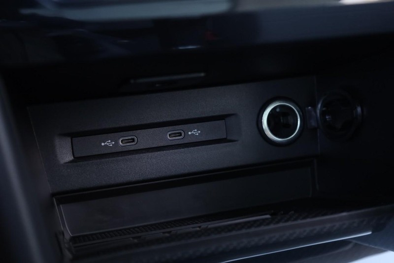 Volkswagen Taos Vehicle Image 16