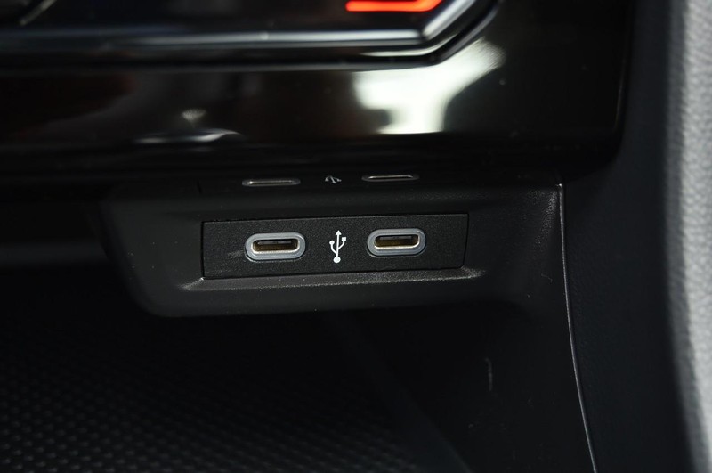 Volkswagen Jetta Vehicle Image 16