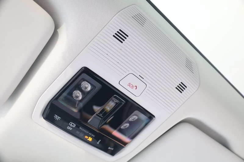 Volkswagen ID. Buzz Vehicle Image 21