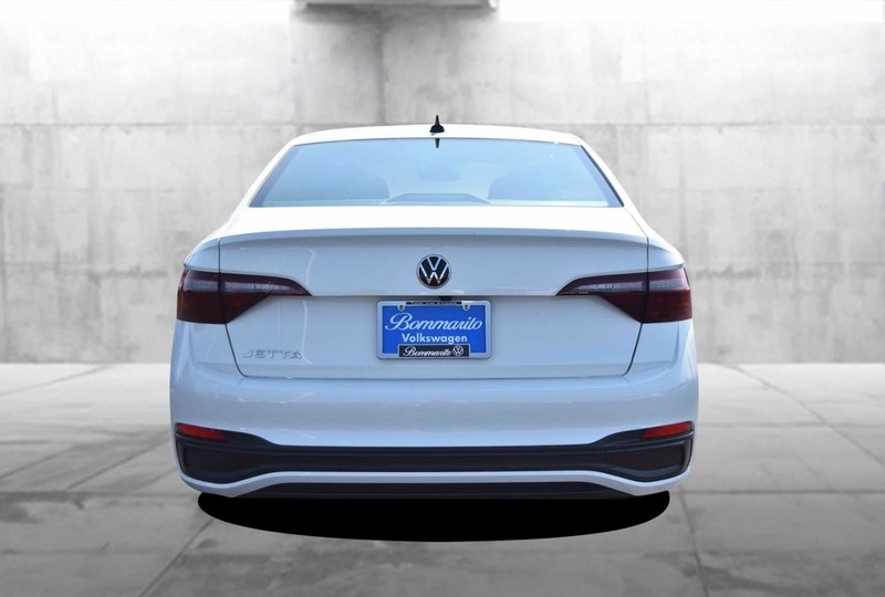 Volkswagen Jetta Vehicle Image 06