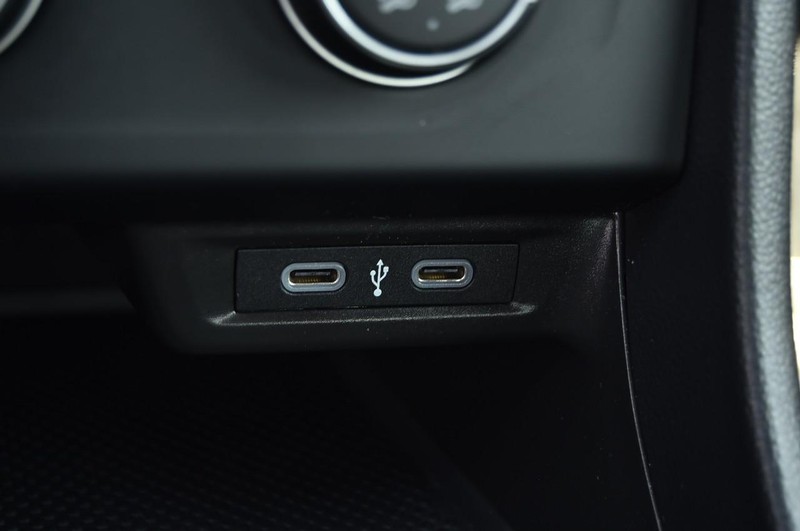 Volkswagen Jetta Vehicle Image 16