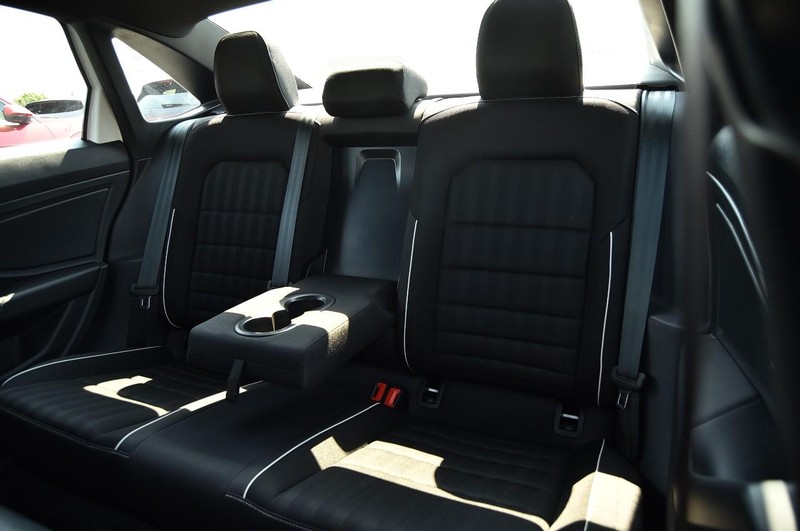 Volkswagen Jetta Vehicle Image 21