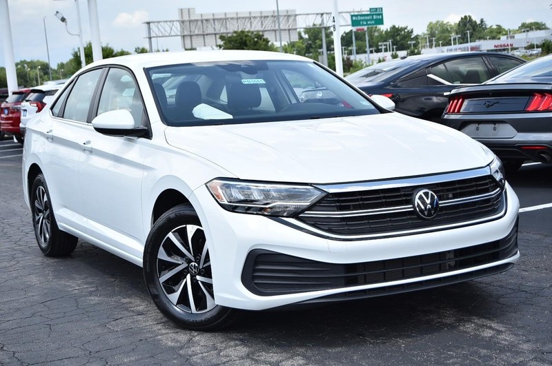 Volkswagen Jetta Vehicle Image 02