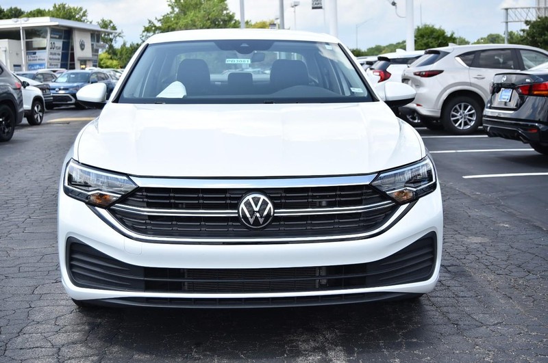 Volkswagen Jetta Vehicle Image 04