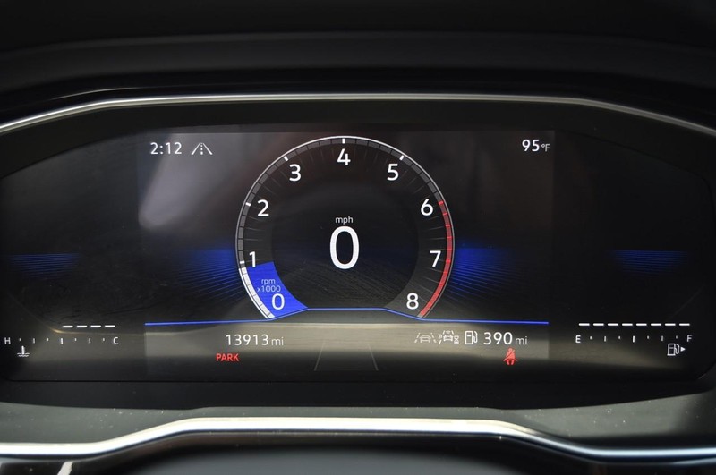 Volkswagen Jetta Vehicle Image 12