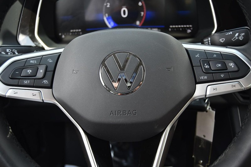 Volkswagen Jetta Vehicle Image 18