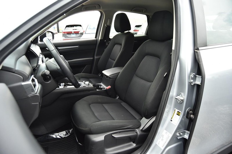 Mazda CX-5 Vehicle Image 19