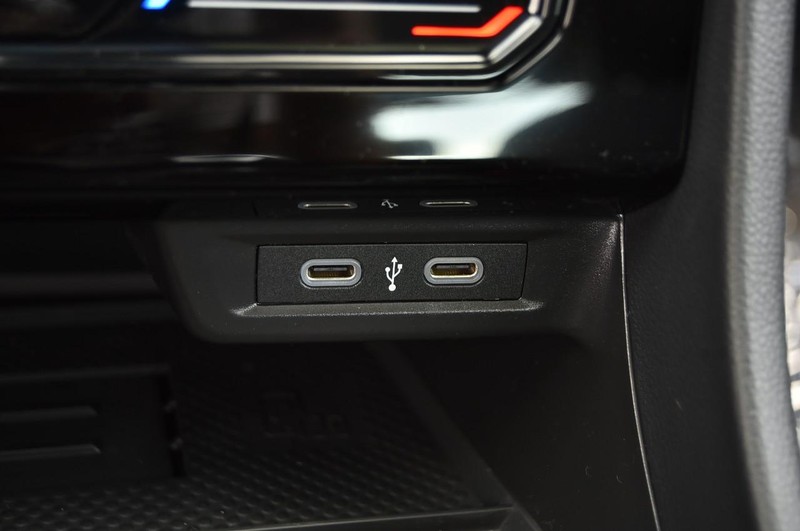 Volkswagen Jetta Vehicle Image 16