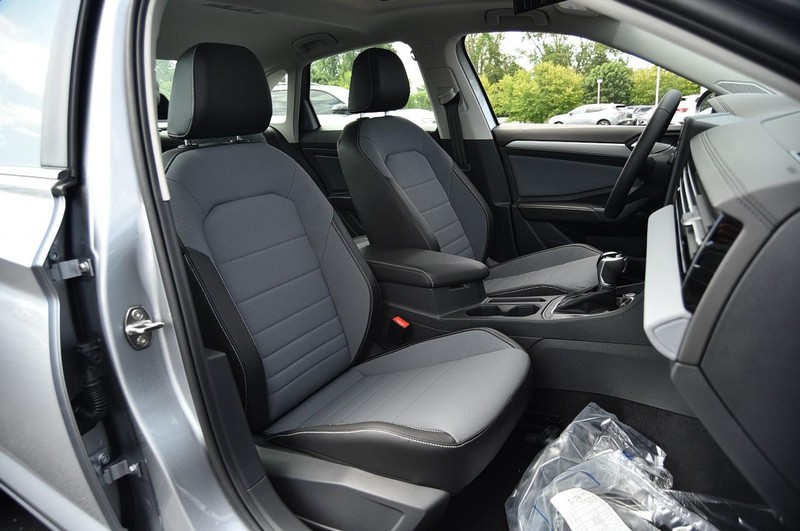 Volkswagen Jetta Vehicle Image 21