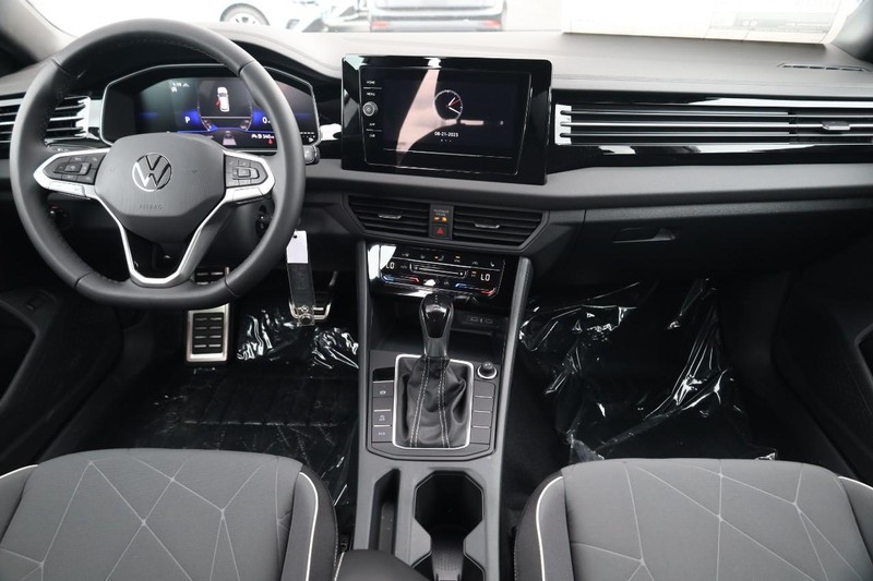 Volkswagen Jetta Vehicle Image 21
