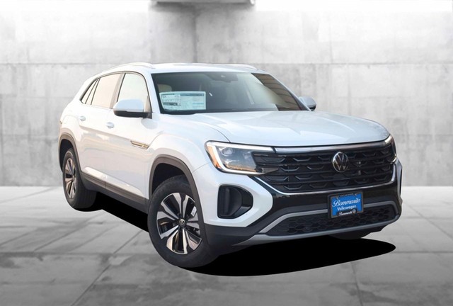 Volkswagen Atlas Cross Sport Vehicle Image 02