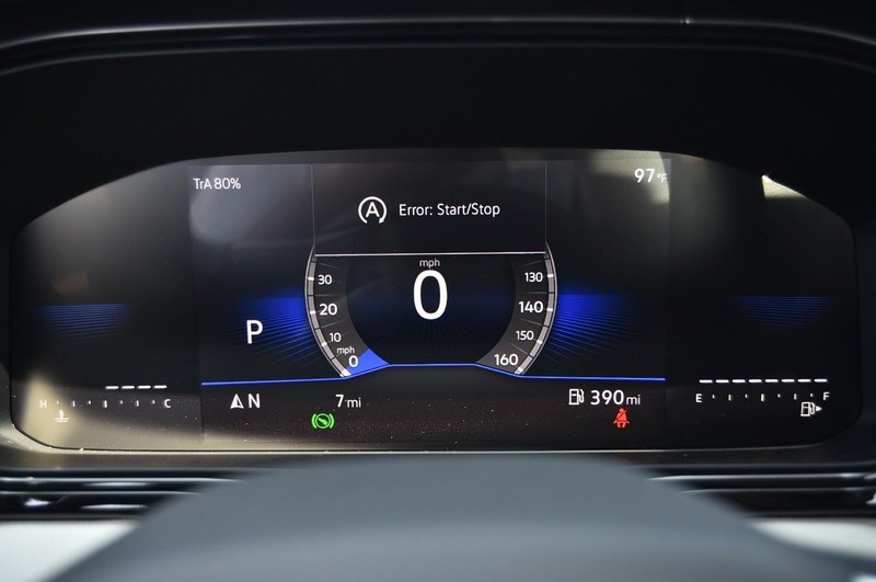 Volkswagen Taos Vehicle Image 11