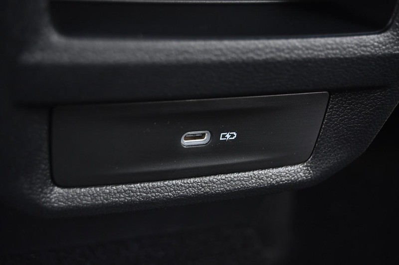 Volkswagen Taos Vehicle Image 24