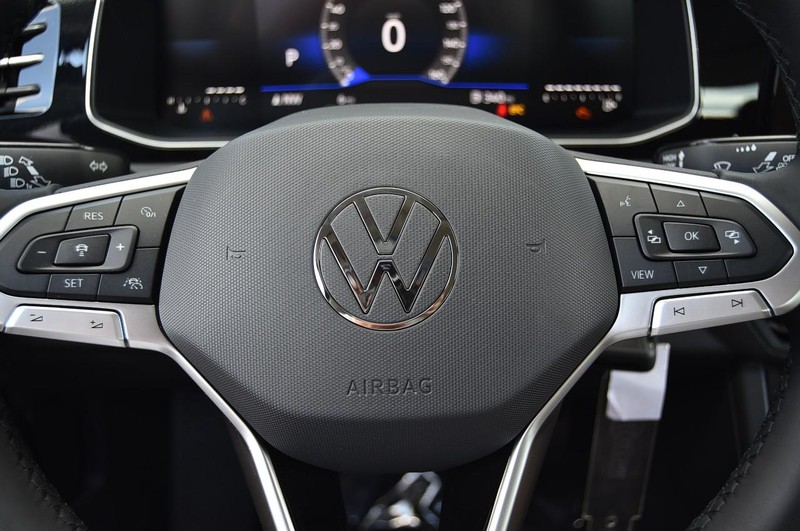 Volkswagen Jetta Vehicle Image 18