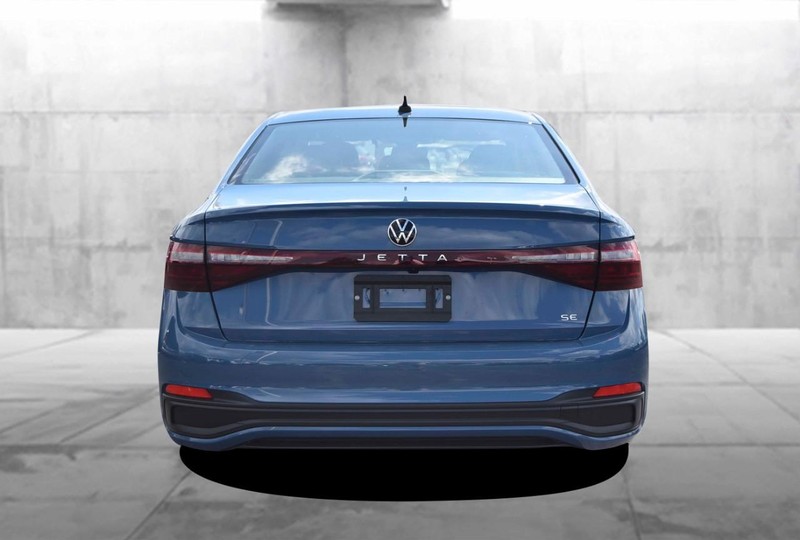 Volkswagen Jetta Vehicle Image 06