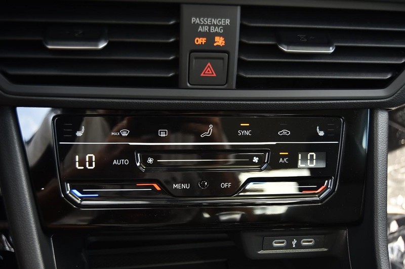 Volkswagen Jetta Vehicle Image 15