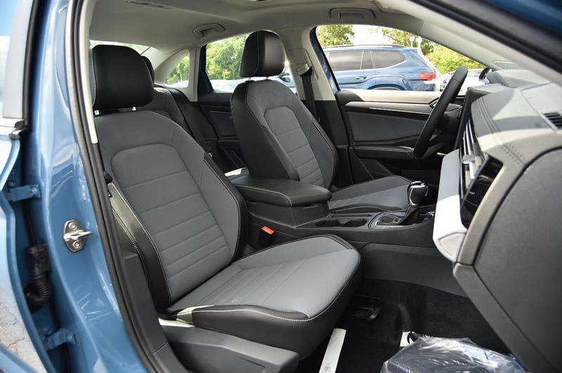 Volkswagen Jetta Vehicle Image 21