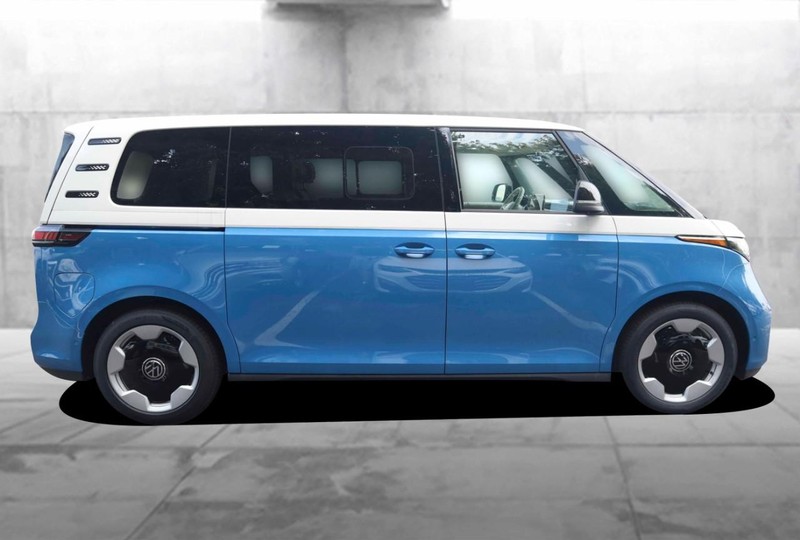 Volkswagen ID BUZZ Vehicle Image 05