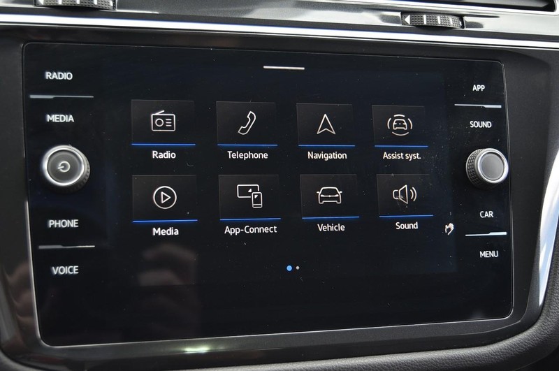 Volkswagen Tiguan Vehicle Image 14