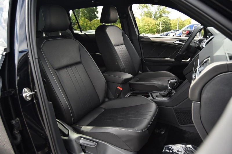 Volkswagen Tiguan Vehicle Image 20