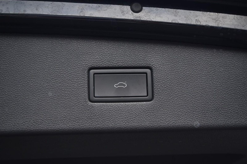Volkswagen Tiguan Vehicle Image 27