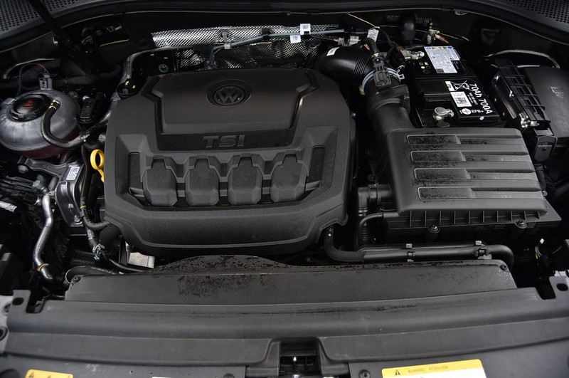 Volkswagen Tiguan Vehicle Image 28