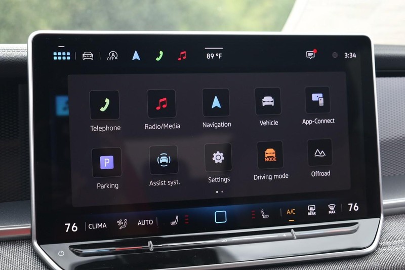 Volkswagen Tiguan Vehicle Image 11