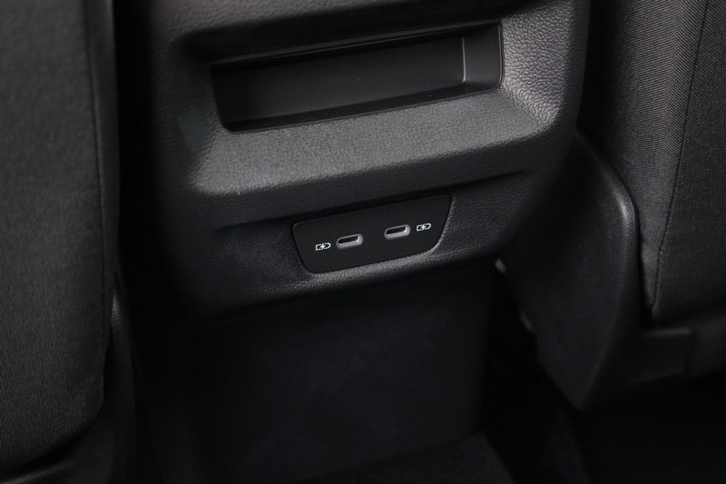 Volkswagen Tiguan Vehicle Image 20