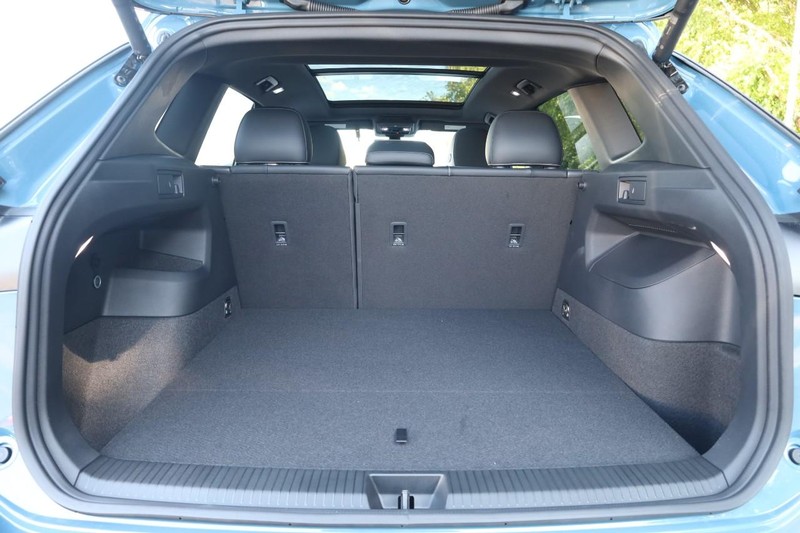 Volkswagen Tiguan Vehicle Image 07