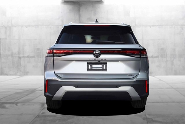 Volkswagen Tiguan Vehicle Image 06