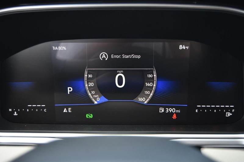 Volkswagen Taos Vehicle Image 11