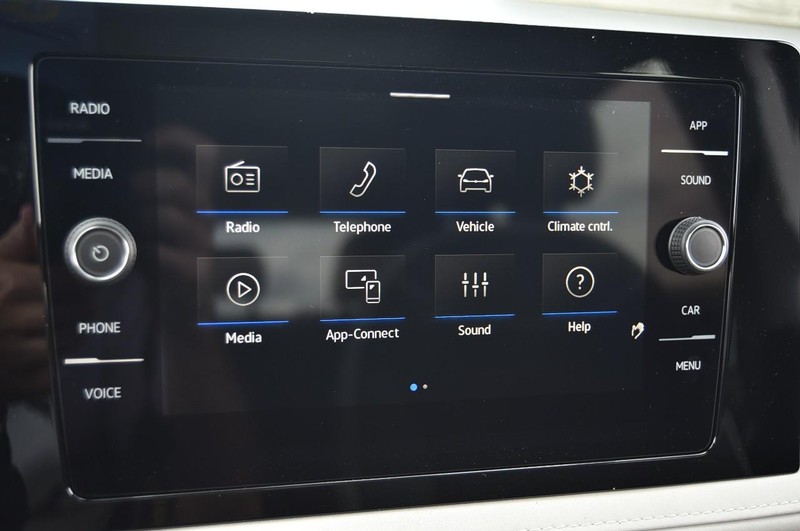 Volkswagen Taos Vehicle Image 13