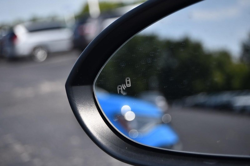 Volkswagen Jetta Vehicle Image 10