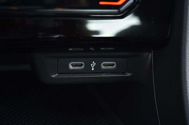 Volkswagen Jetta Vehicle Image 16