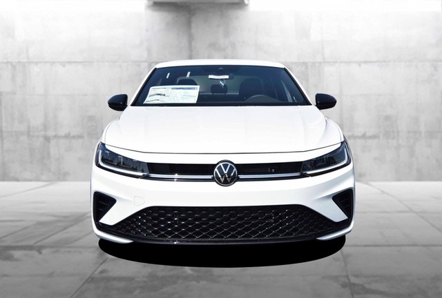 Volkswagen Jetta Vehicle Image 04