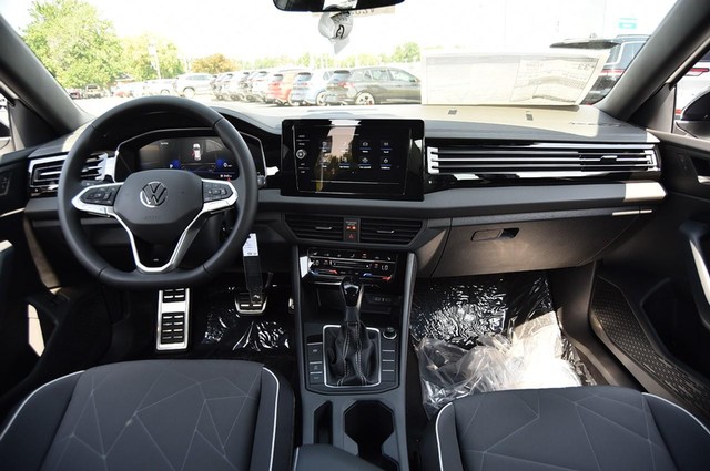 Volkswagen Jetta Vehicle Image 07