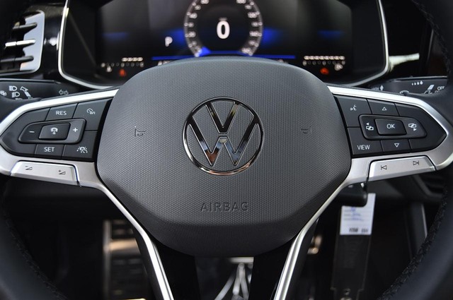 Volkswagen Jetta Vehicle Image 18