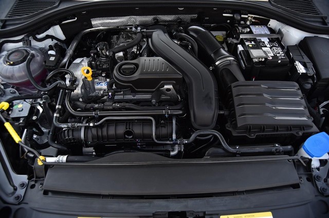 Volkswagen Jetta Vehicle Image 23